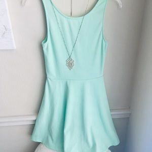 Sea foam green size 4  spring dress!